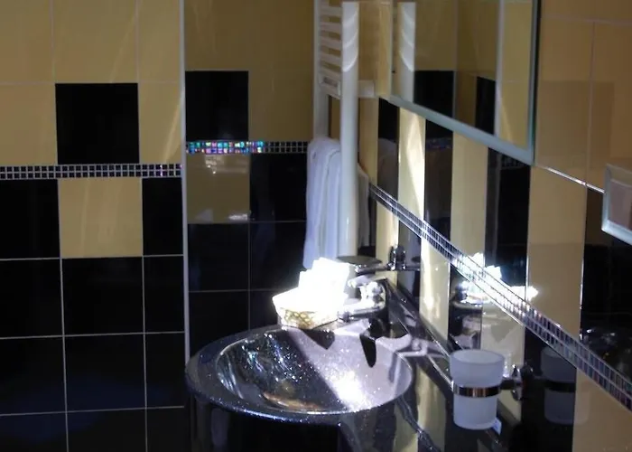 Euro Hotel