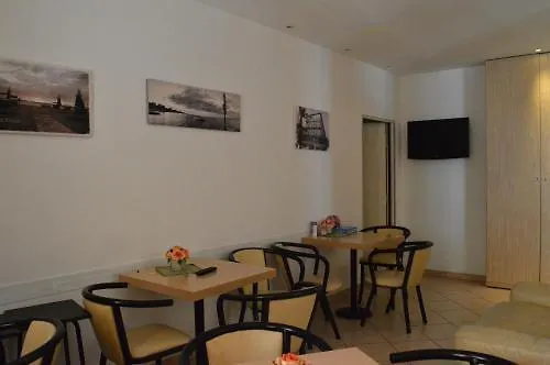 Euro Hotel